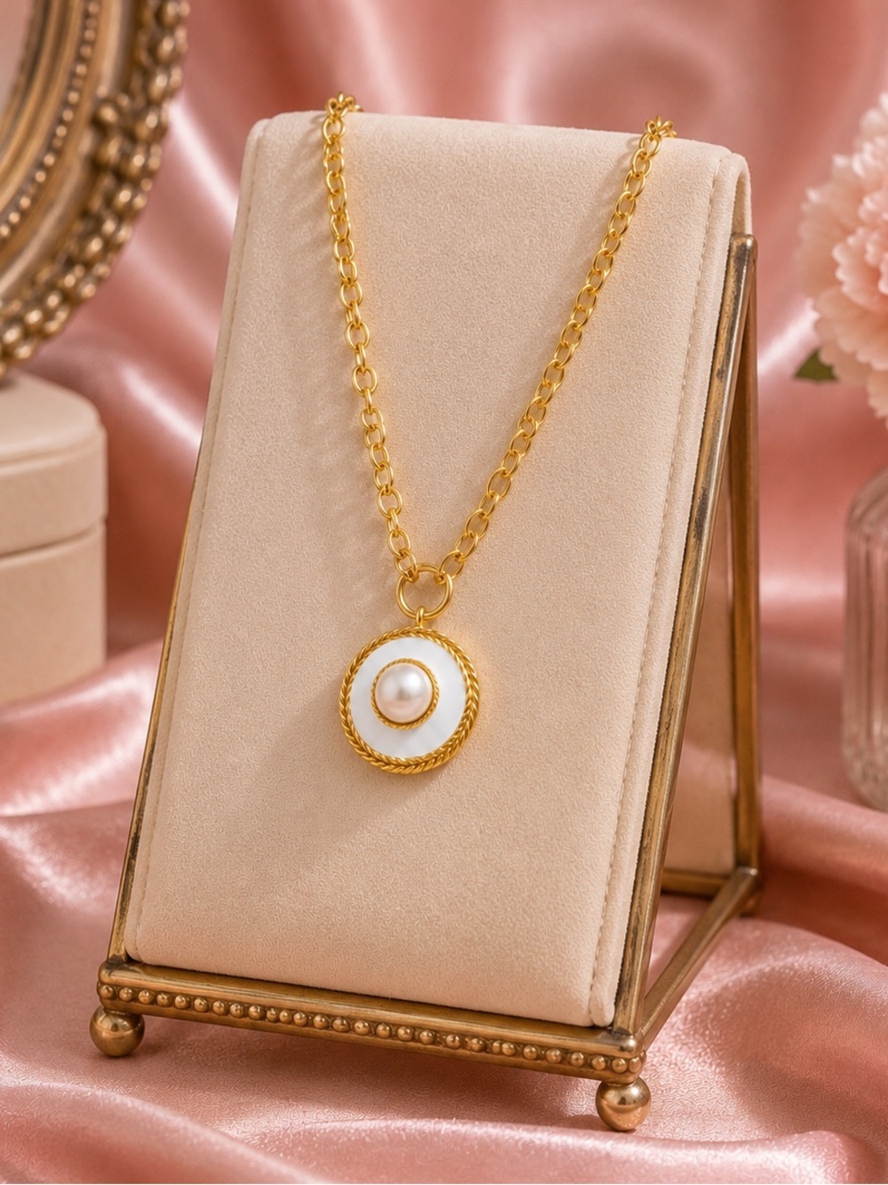 Gold Medallion White Pearl Circle Necklace